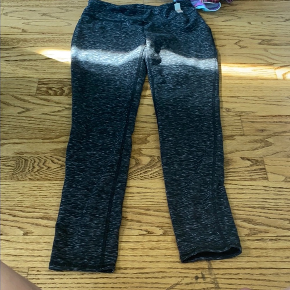 grey workout leggings